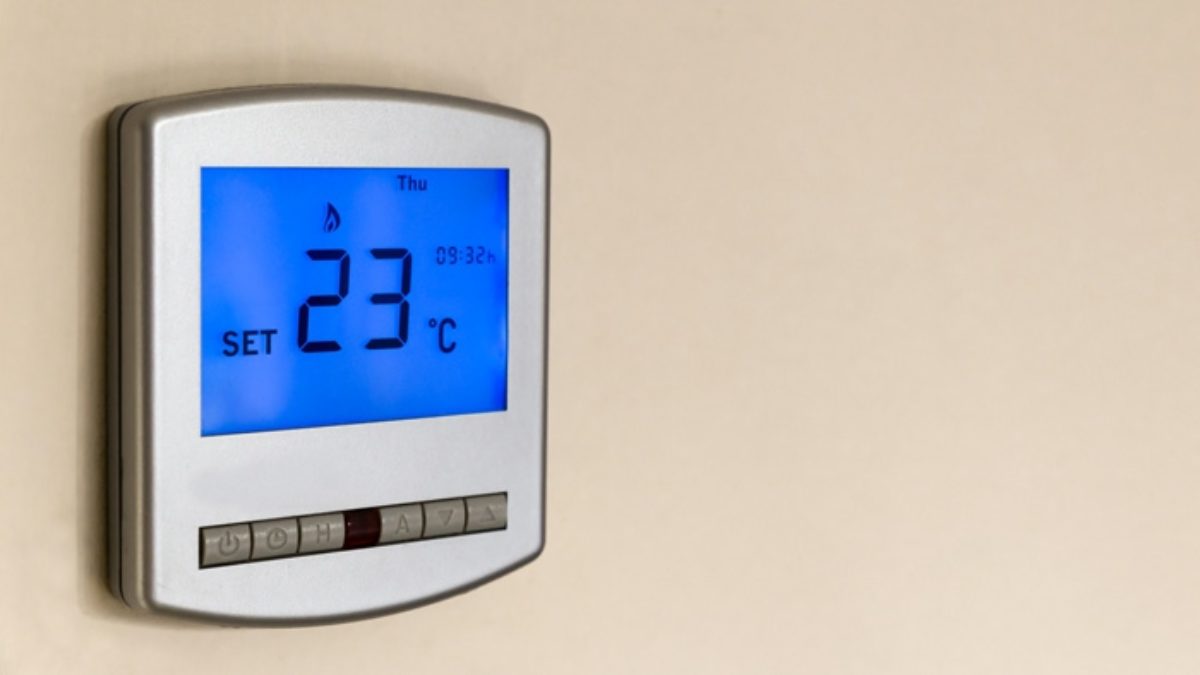 Thermostats connectés Tado° : une fonction pour anticiper le coût des  factures d'énergie - Les Numériques
