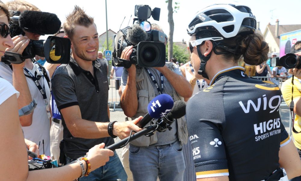 Steve Chainel a la double casquette de coureur et consultant sur Eurosport.
