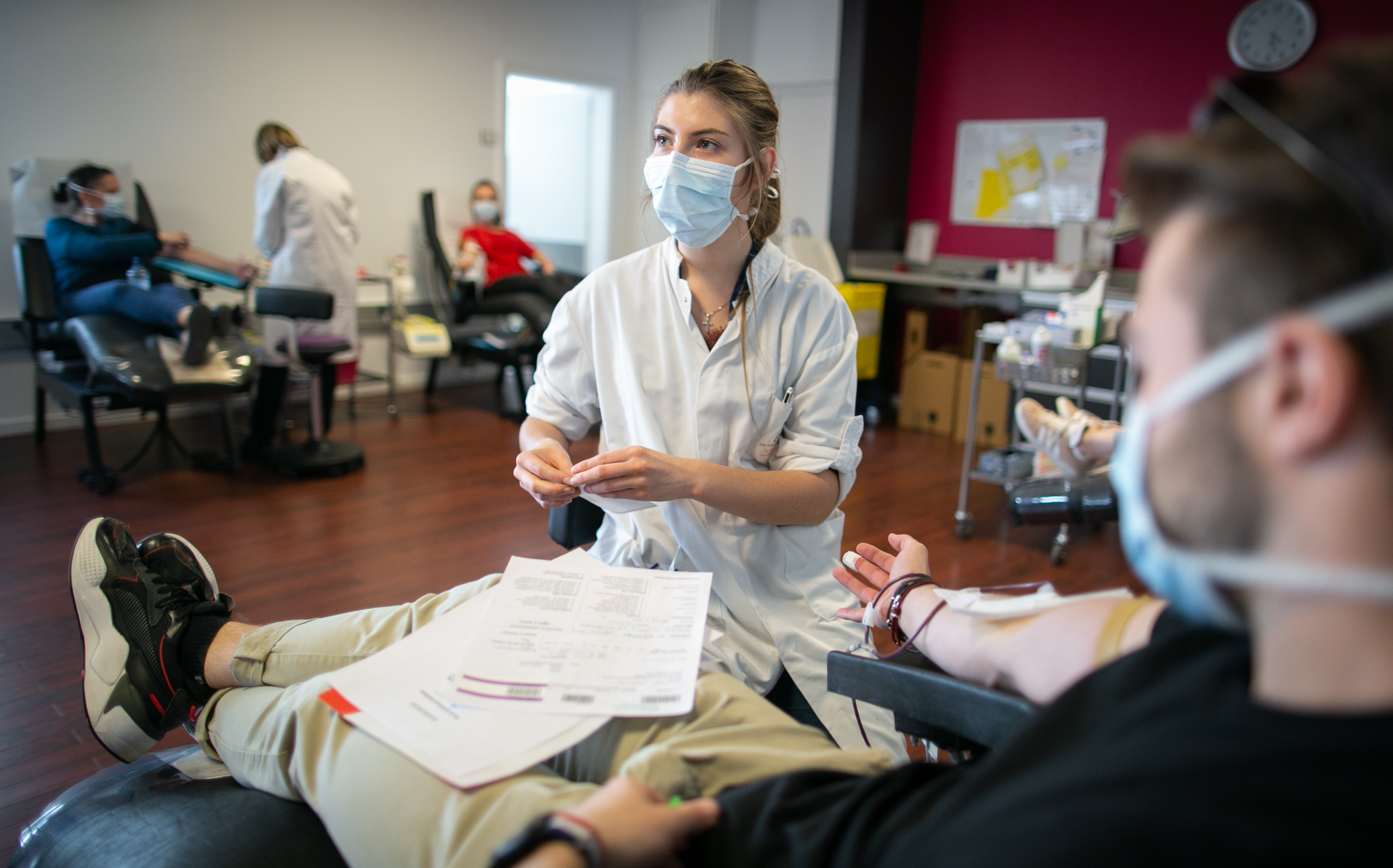 Prelevement de plusieurs tubes de sang