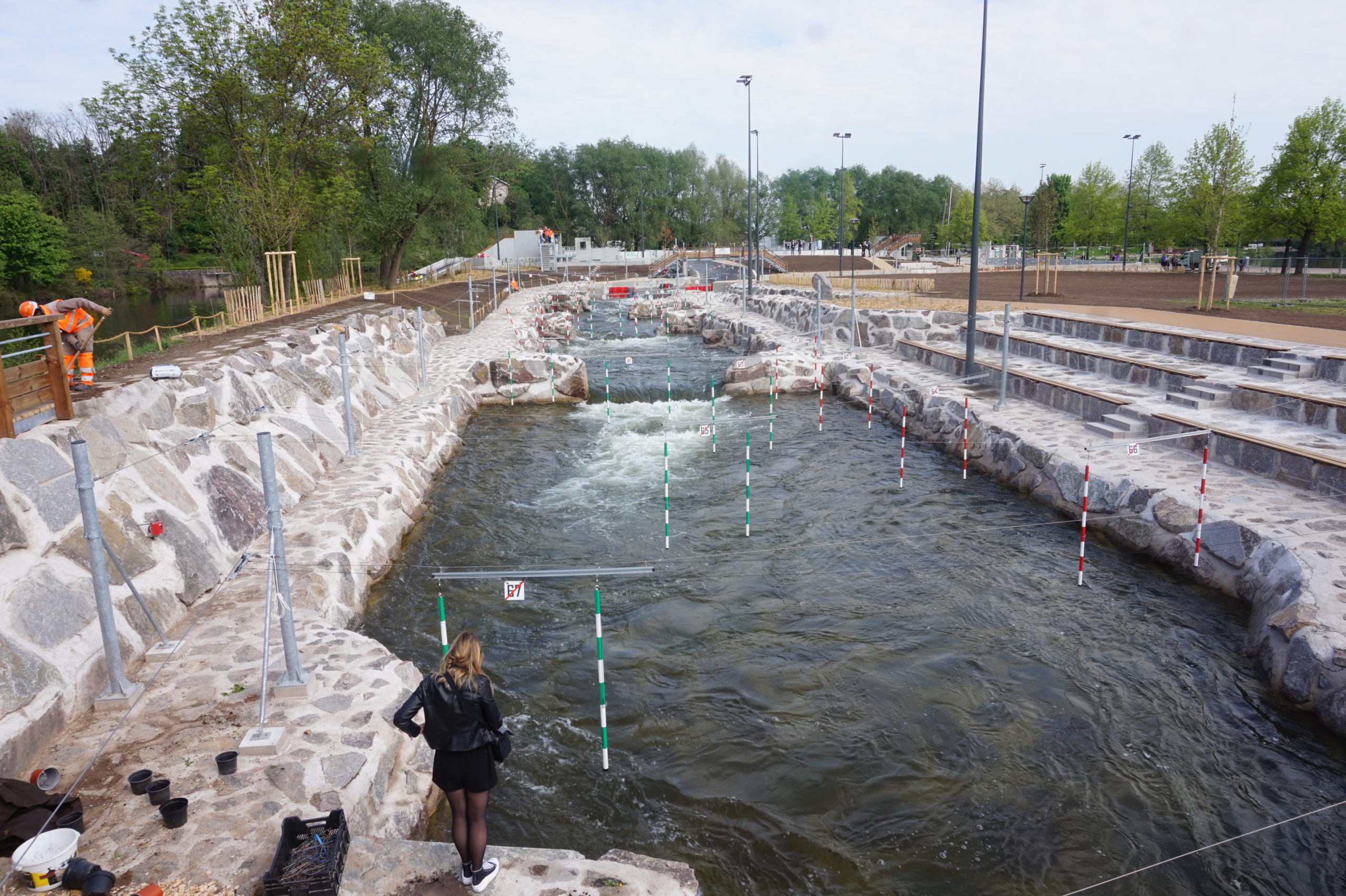 Le bassin d'eaux vives de la base Natur'O d'Épinal.