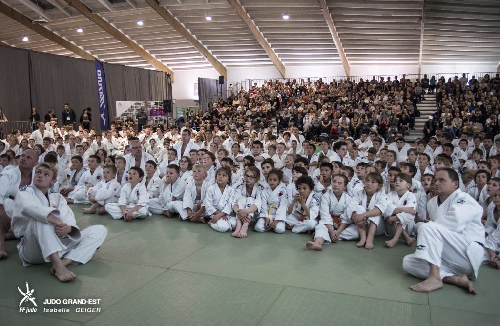 En 2017, l'Équipe de France de Judo était déjà venue à la rencontre des judokas vosgiens.