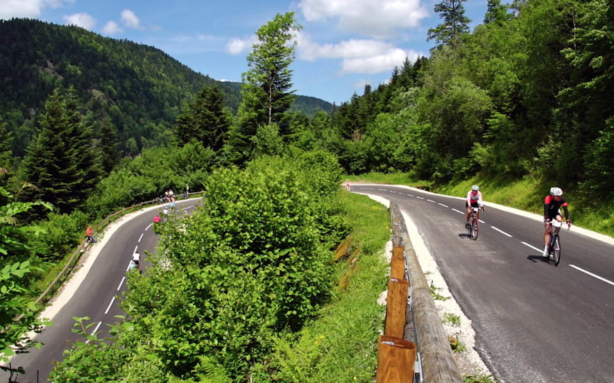 Beau défi dans les Vosges avant le passage des Tours de France masculins et féminins.