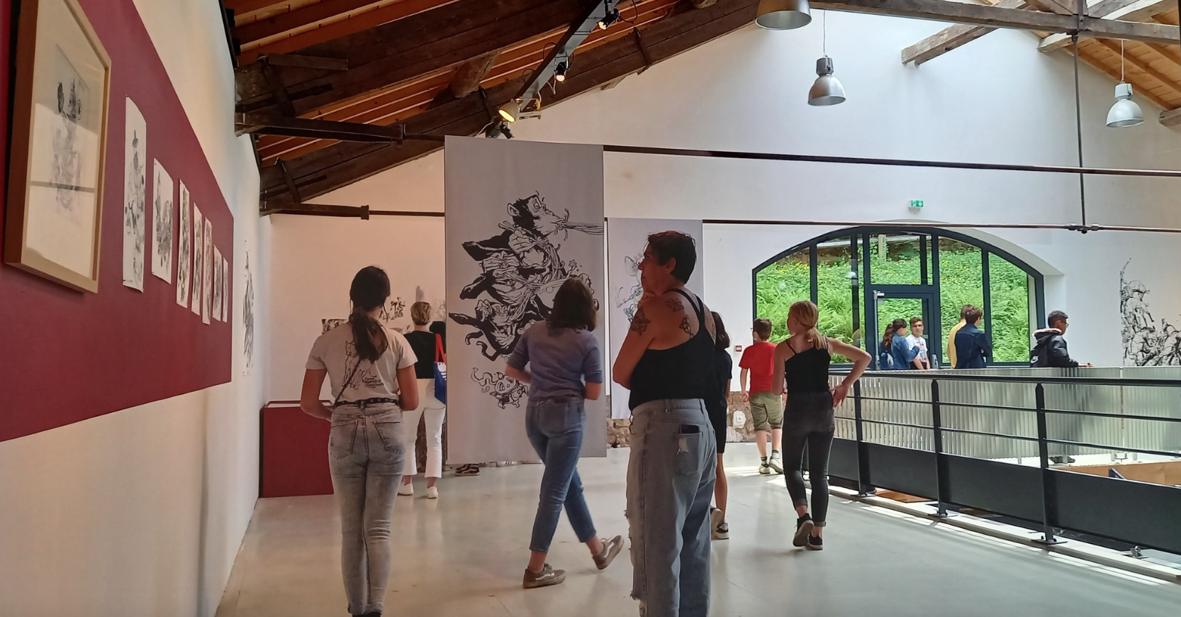 En marge de l'expo sur les oeuvres de Kim Jung Gi, la Lune en Parachute propose un atelier jeune public.