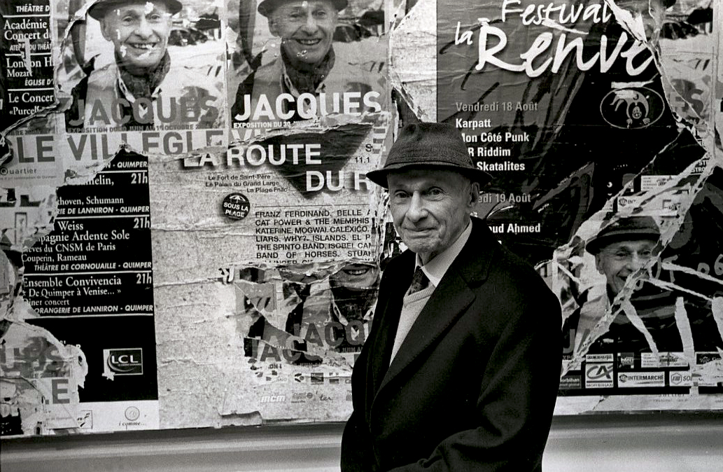 Hommage à Jacques Villeglé, au Mudaac d'Épinal.