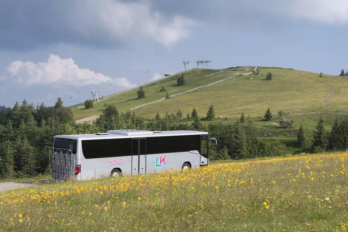 A partir du 17 juillet, prenez la navette pour aller sur les Crêtes.