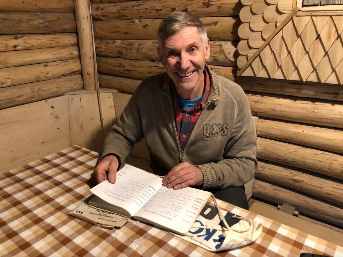 L'ex-champion de biathlon présentera son entreprise Essis d’épicea, entre écologie et esthétisme.