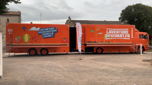 L'Aventure du Vivant : le camion qui fait la promotion de l'agriculture passe par Épinal