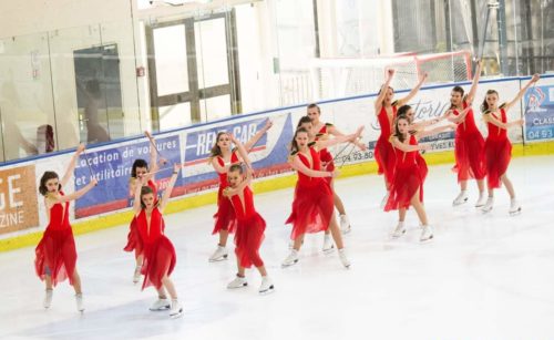 Ballet sur glace-mondiaux : les patineuses Spinaliennes s'envoleront pour Boston en avril 2023