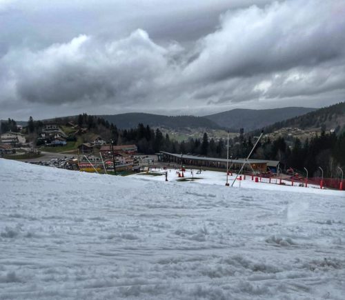 Manque de neige : les stations de ski des Vosges en souffrance