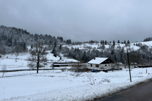 Vigilance Météo France : le département des Vosges passe au jaune pour risque de verglas, neige, vent violant et crue