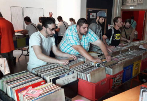 Musique : Bonnes affaires en vue avec la Convention du Disque à Épinal