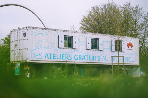 DigiTruck : le camion qui favorise l'inclusion numérique arrive à Remiremont