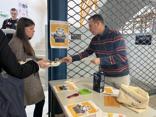 La CPAM des Vosges informe et sensibilise les étudiants sur la santé bucco-dentaire à Épinal