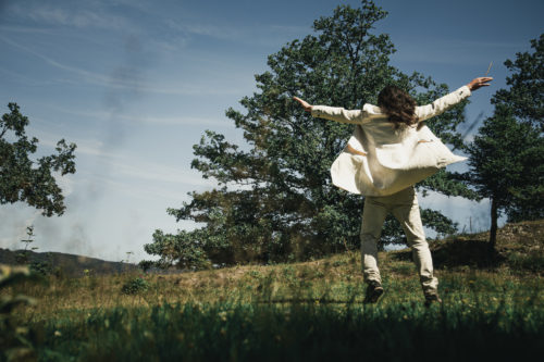 Théâtre de Verdure : La Compagnie du Plateau Ivre amasse la mousse et les spectacles cet été à Vagney