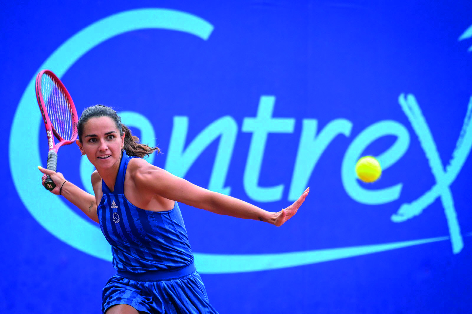 Joueuse de tennis au Grand-Est Open 88 de Contrexéville.