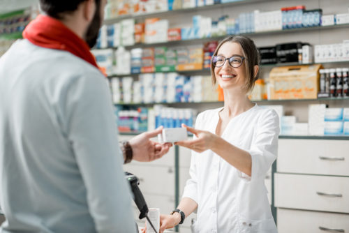 Cancer colorectal : un jeu concours pour sensibiliser les vosgiens sur le retrait des kits de dépistages en pharmacie