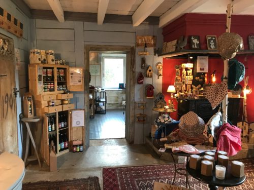 Jardin de Berchigranges : Bulles d'Arts ouvre sa nouvelle boutique éphémère à Granges-sur-Vologne