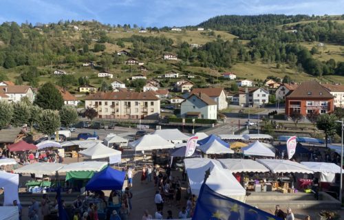 Marchés d'été : rencontres tous les mercredis de l'été avec les artisans et producteurs locaux à La Bresse