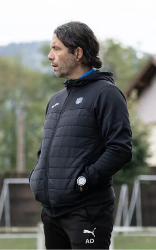 FC Eloyes - ES Thaon B : Arnaud Dubois, le coach Loya, veut "enchainer pour bien lancer la saison"
