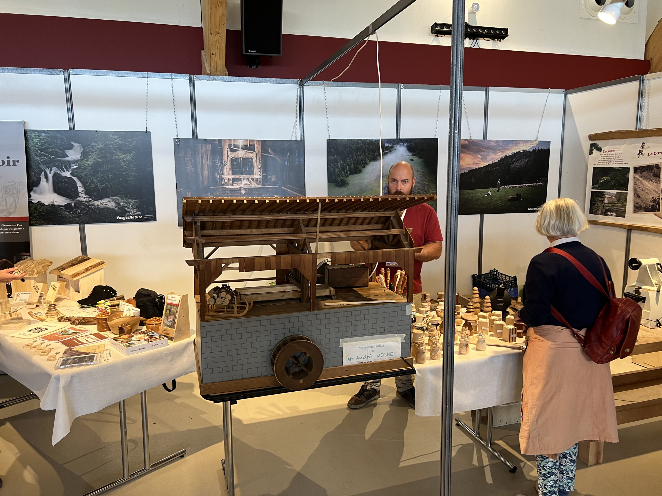 Salon Habitat et Bois 2023, au Centre des Congrès d'Épinal.