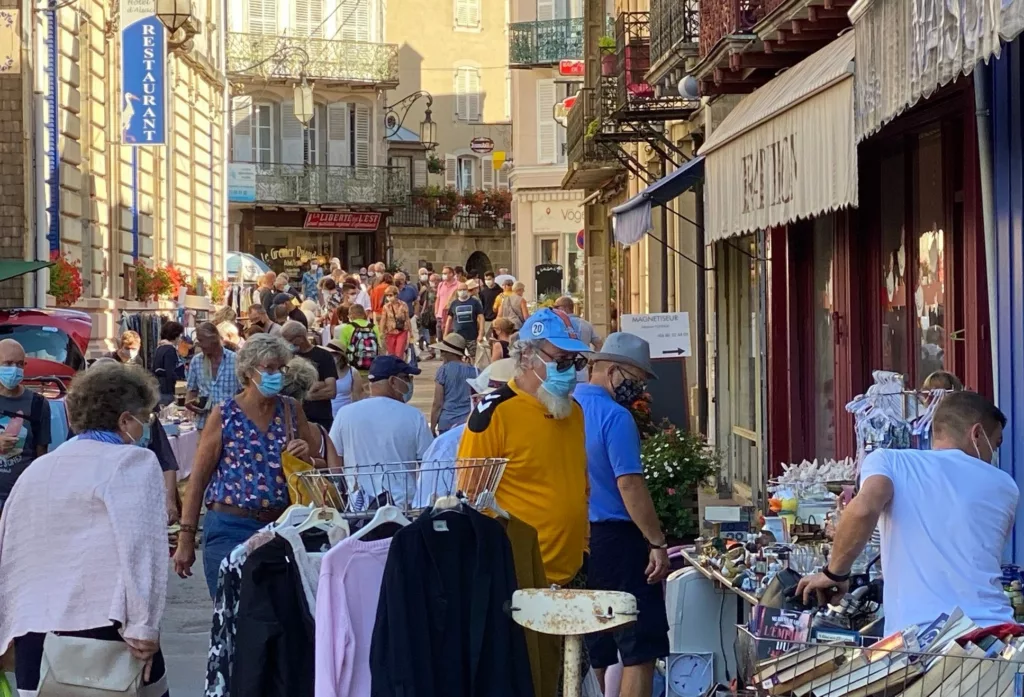 Les Greniers dans la rue : les bonnes affaires se font à Plombières-les-Bains ce week-end