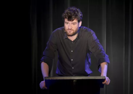 OLIVIER DE BENOIST DANS 0/40