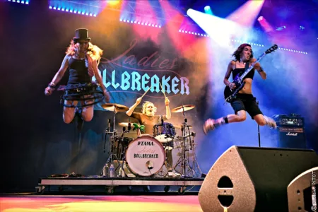 Les amoureux du rock ont rendez-vous au festival Les Bouteilles Folles de Vittel