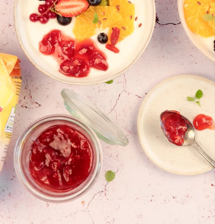 Recette : Confiture de fraises aux fleurs de sureau