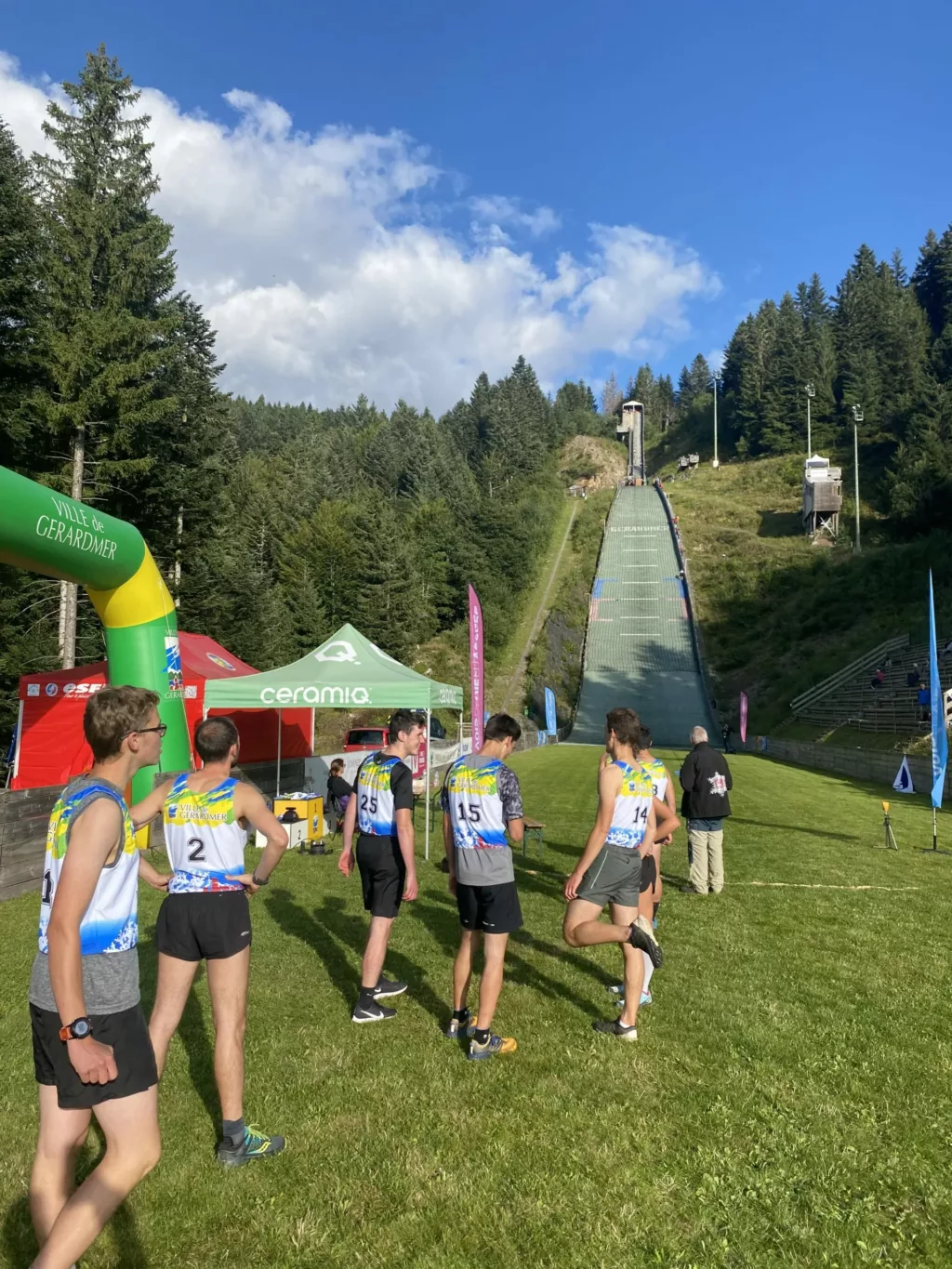Montée du tremplin de Gérardmer : les cuisses vont chauffer aux Bas-Rupts