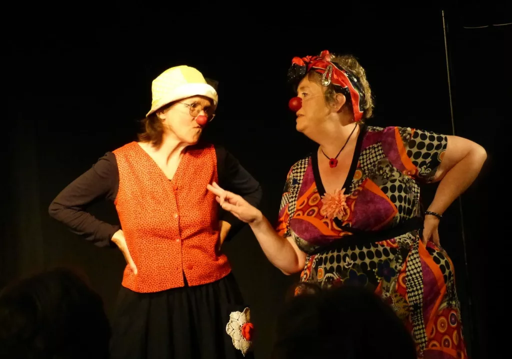 Deux clowns pour un spectacle drôle et burlesque au théâtre de la Miroiterie à Remiremont