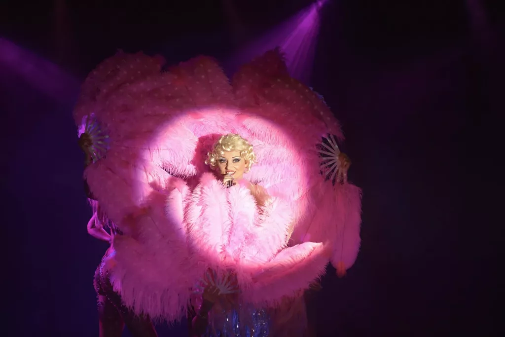 Cabaret : poésie, magie et délicatesse se juxtaposent "Or du Temps" à Remiremont