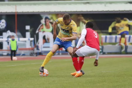 Paul Léonard lors du match face à la réserve de Reims, au stade de la Colombière.