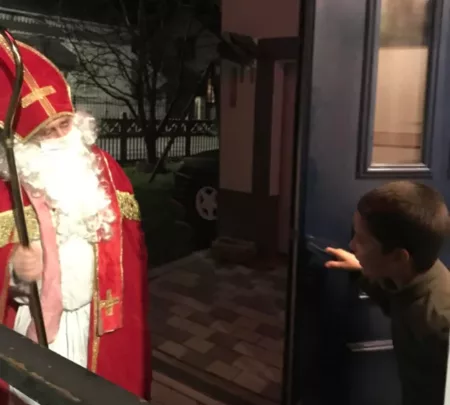 Tradition : Saint-Nicolas se rendra au domicile des Thaonnais avant de défiler dans les rues de la ville