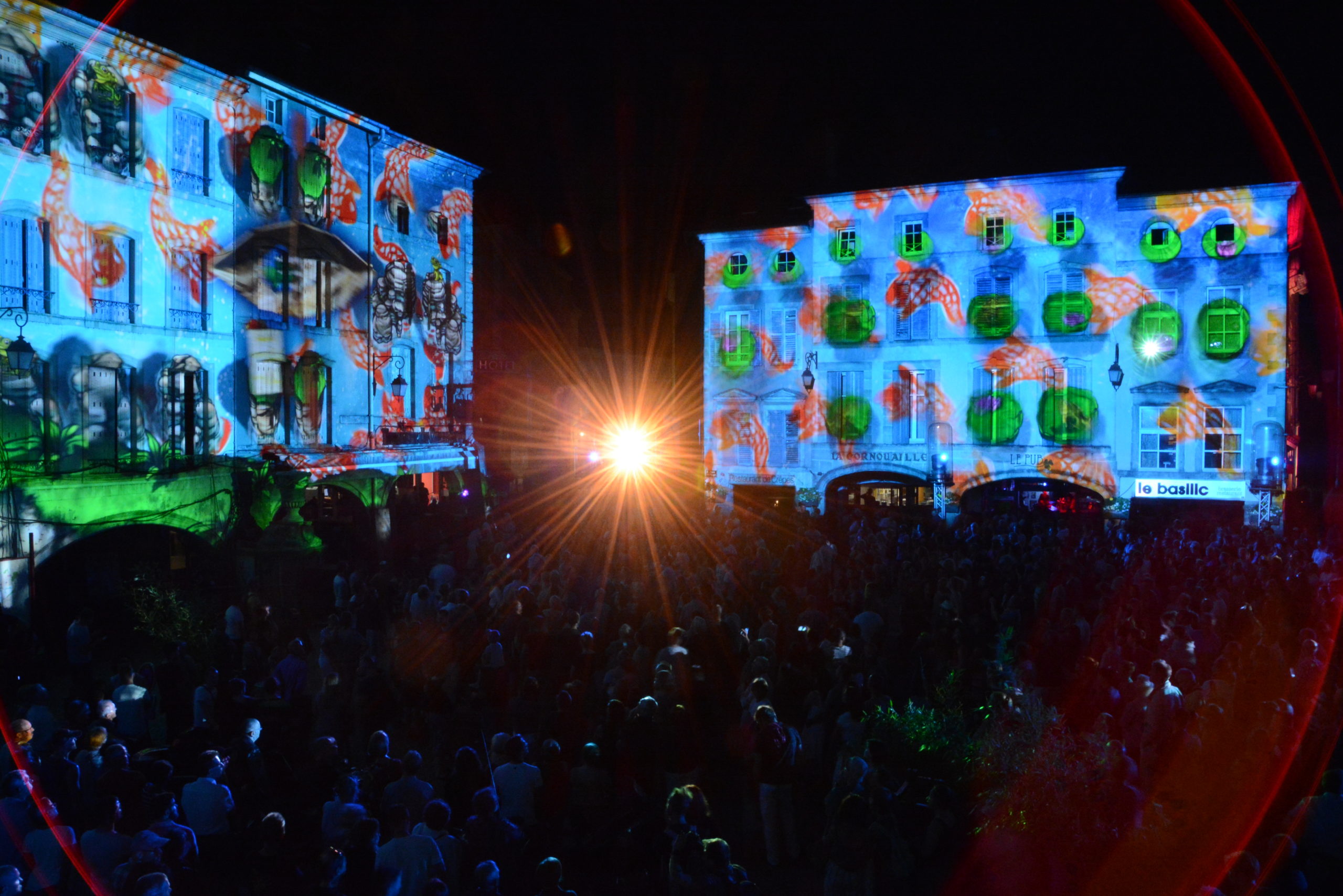 19 - Spectacle Place des Vosges