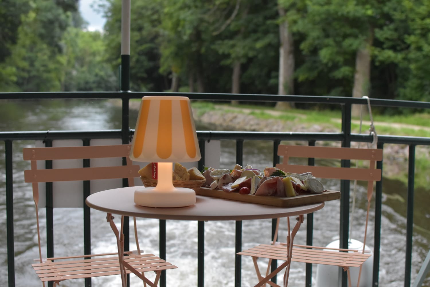 Et si vous profitiez d'une croisière gourmande sur le canal des Vosges avec l'office de tourisme d'Épinal ! 3• 100% Vosges 100% Vosges