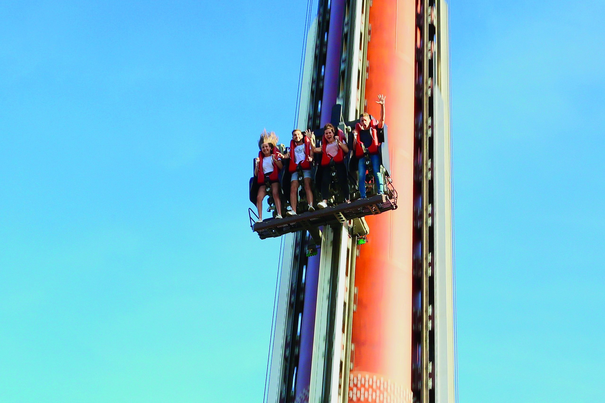 Fraispertuis City : le plus grand saloon du Far West prépare activement son début de saison 5• 100% Vosges Golden Driller Fraispertuis.