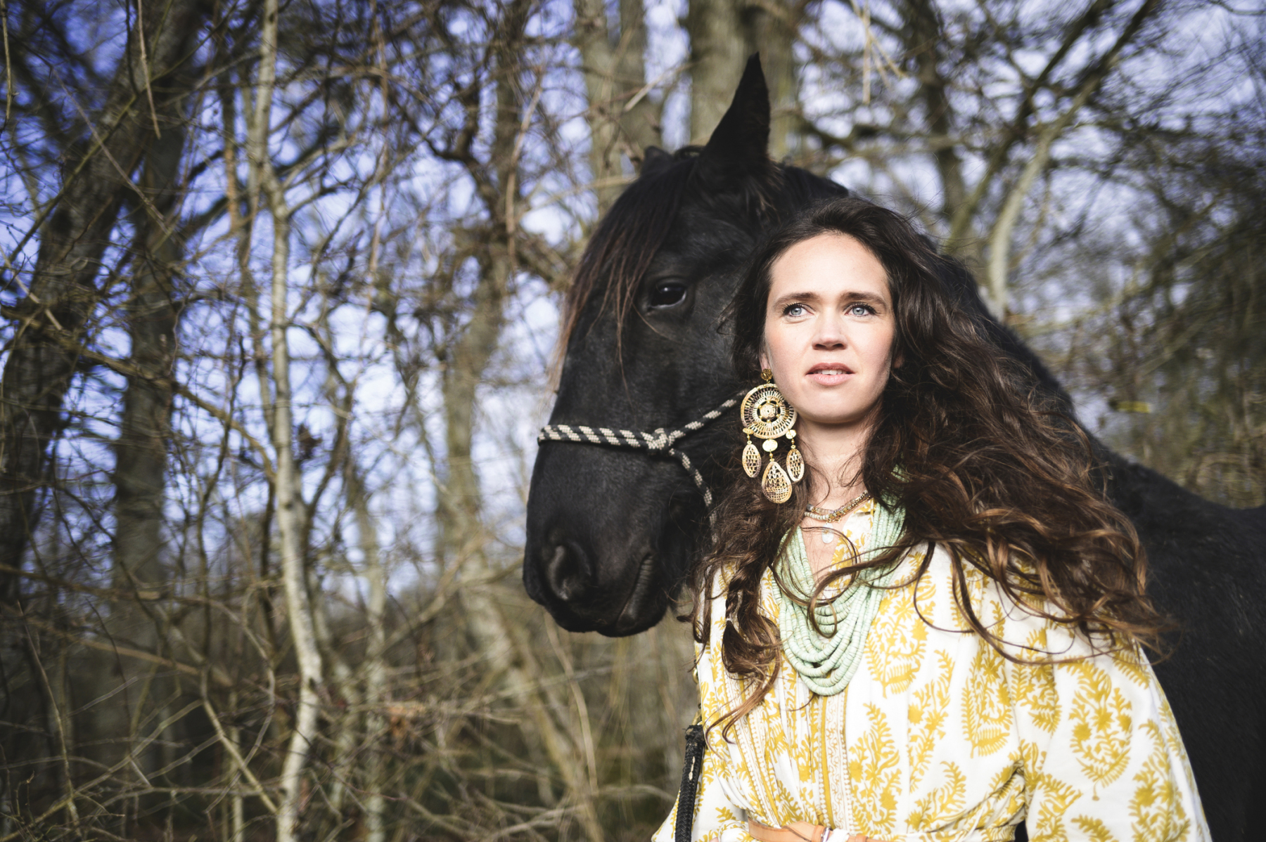 “Le Silence de la forêt” de la violoncelliste Olivia Gay le 4 mai 2024 à Contrexéville. Rencontre 2• 100% Vosges 100% Vosges