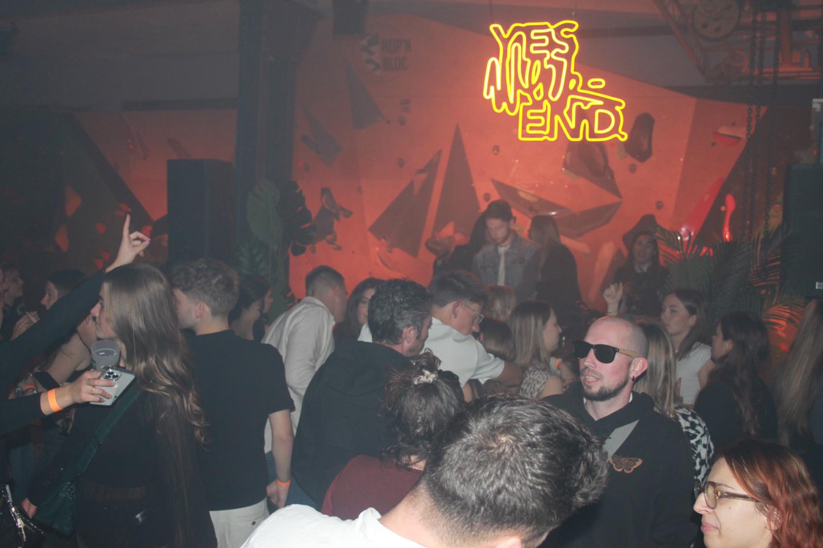 La soirée Yes Week-End réunit plus de 200 personnes à Hop’N Bloc pour une troisième édition réussie ! 15• 100% Vosges 100% Vosges