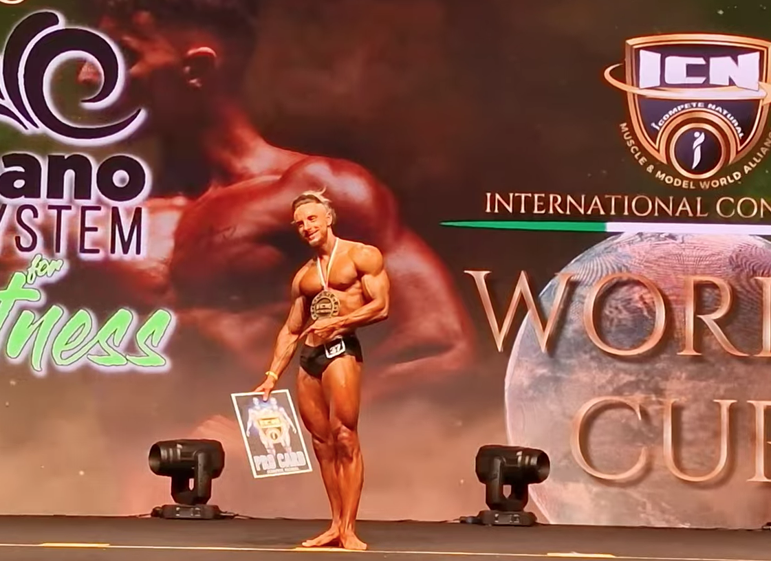 Culturisme : le Déodatien Jérémy Santamaria a sorti les gros bras pour devenir vice-champion du monde 2• 100% Vosges 100% Vosges