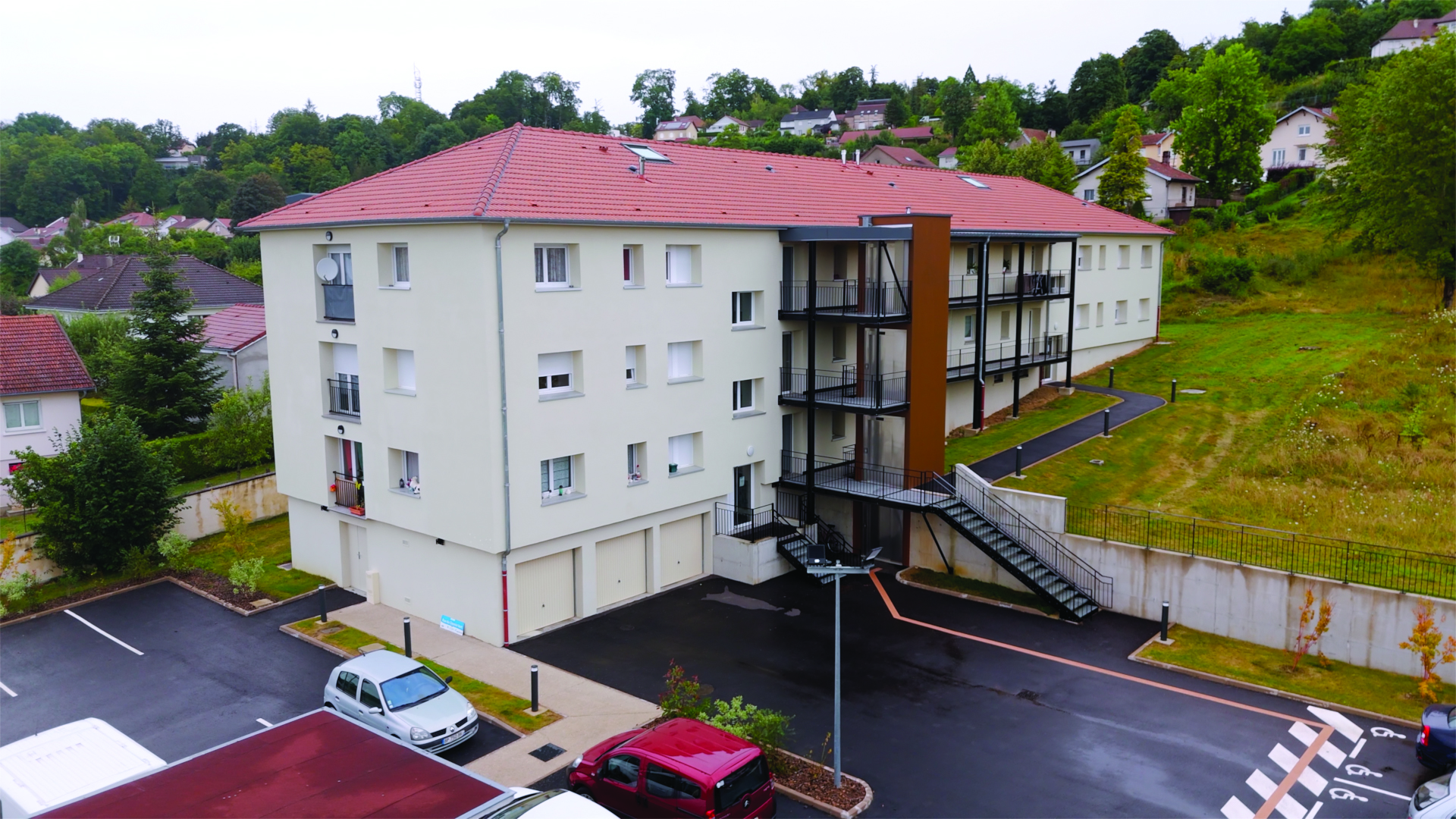 Un balcon pour une plus belle vie grâce à Vosgelis ! 4• 100% Vosges 100% Vosges