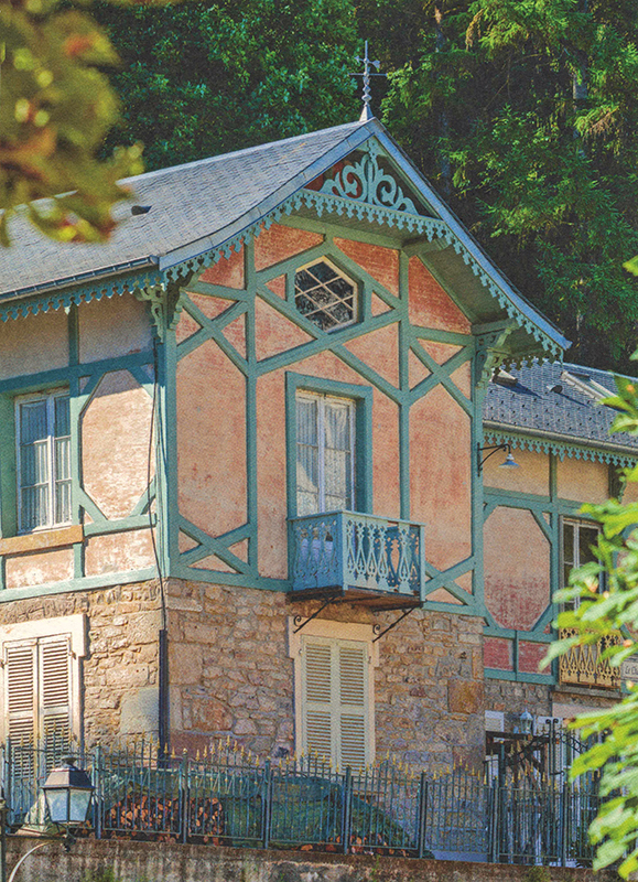 Fondation du Patrimoine : le Chalet Tivoli de Plombières-les-Bains lauréat du programme "Patrimoine et Tourisme local" 2• 100% Vosges Chalet Impérial Tivoli de Plombières-les-Bains.