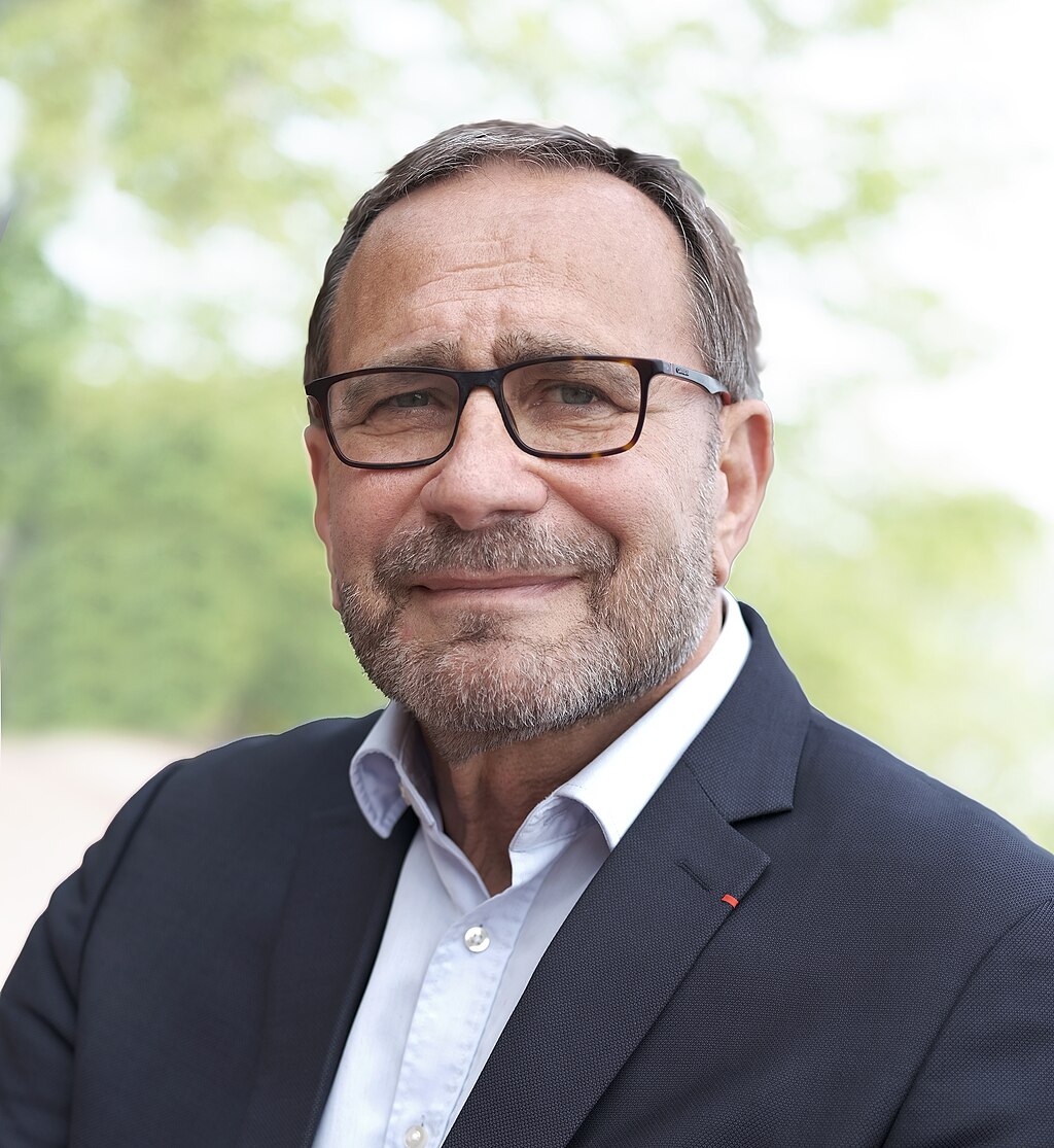 Ciné Débat : projection du documentaire "Pierre feuille pistolet" de Maciek Hamela au Majestic le Volontaire à Remiremont le 22 février 2• 100% Vosges 100% Vosges